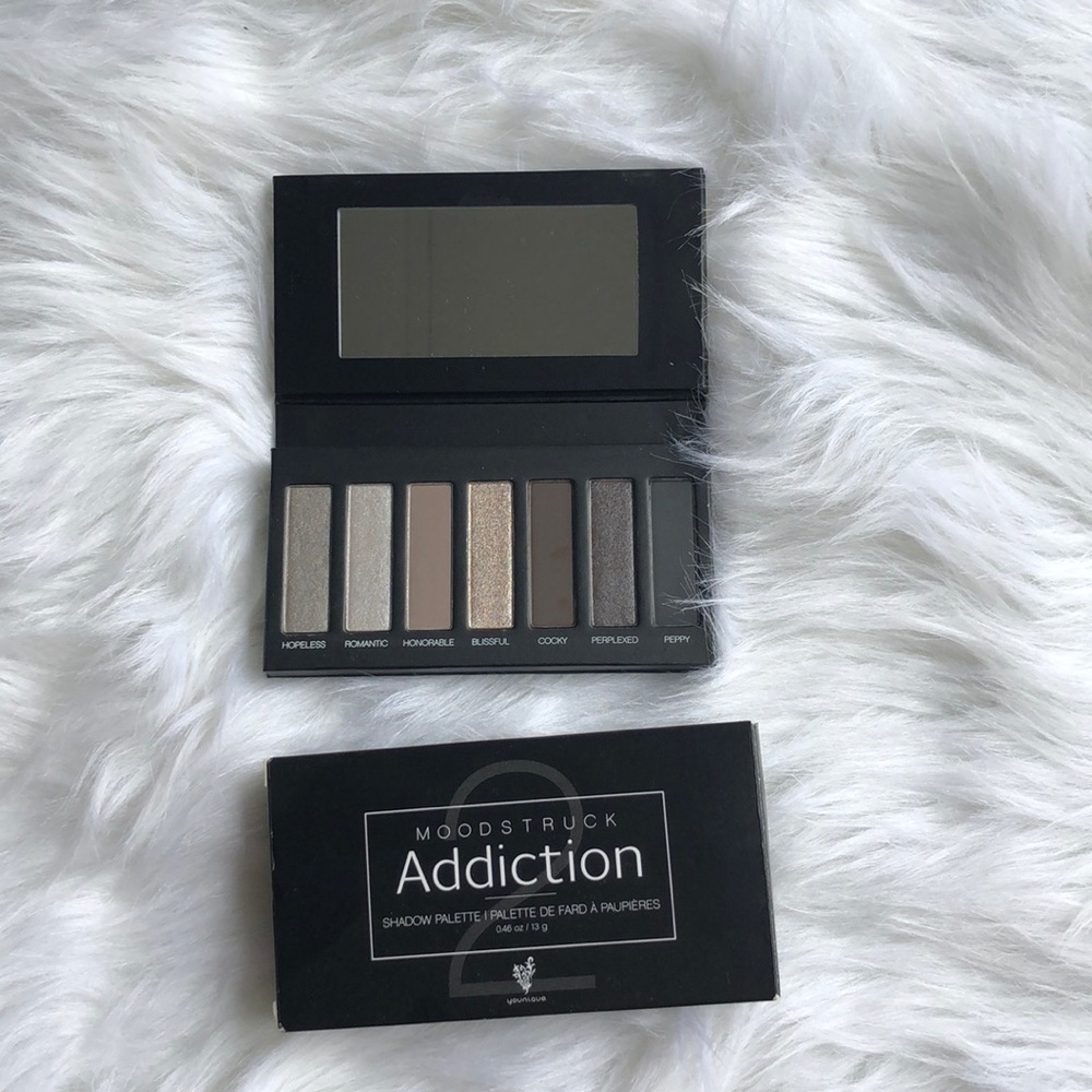 Younique addiction palette 2